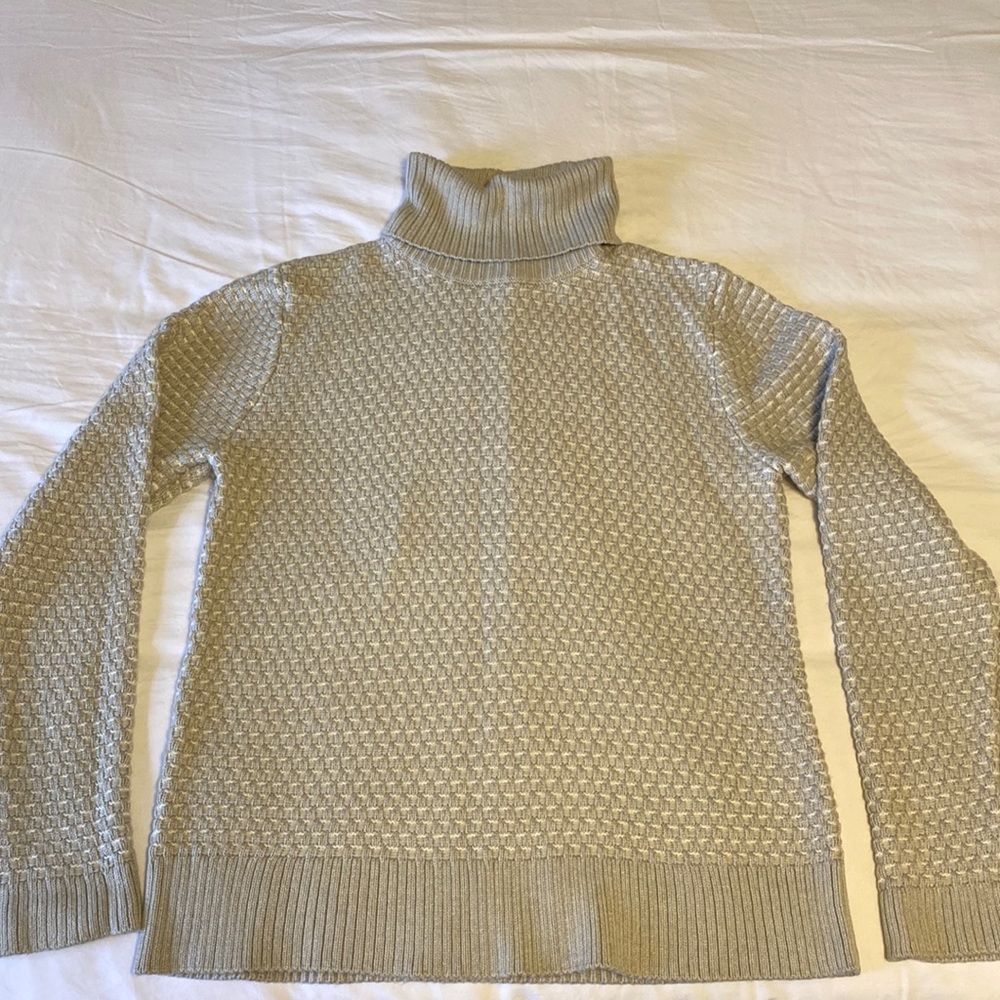 NWOT J. Crew Gray & White Weave Turtleneck